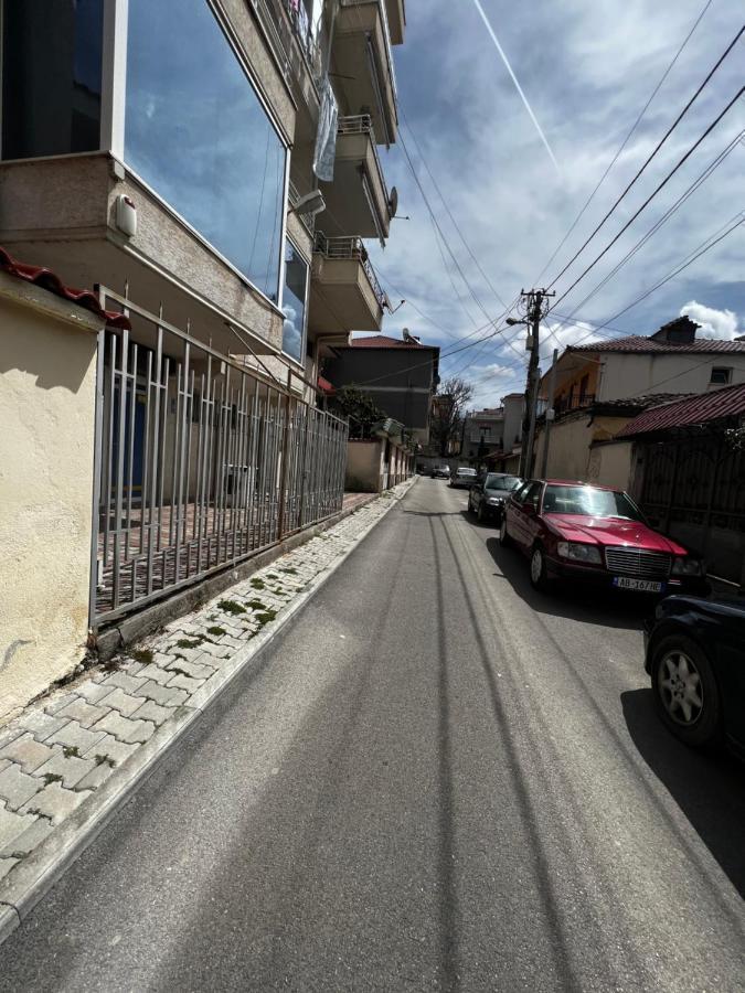 Retreat In The Centre Of Korce Apartment Bagian luar foto